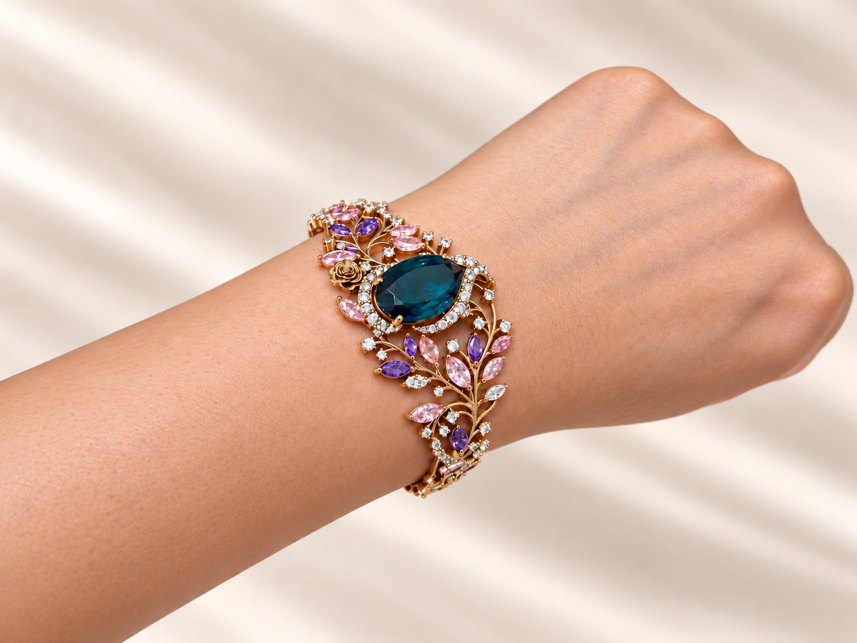 Floraison de Minuit Statement Bracelet